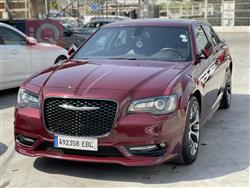 کرایسلەر 300